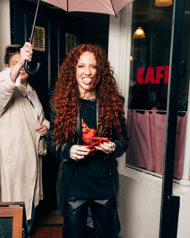 Jess Glynne