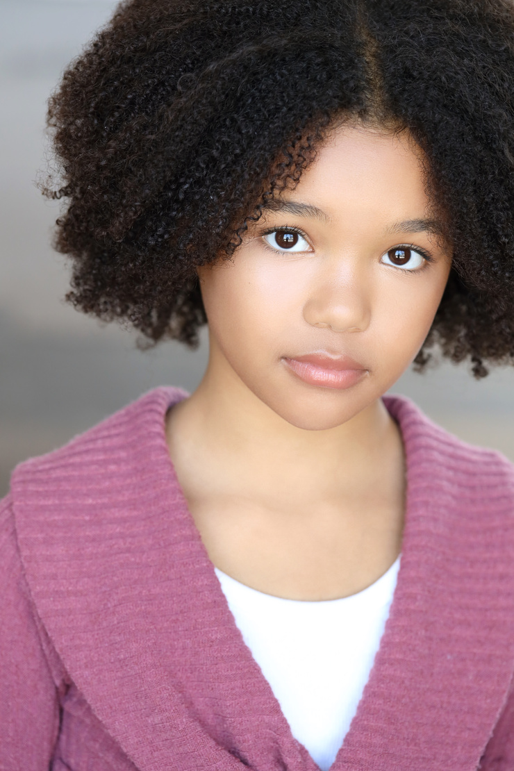Bella Blanding