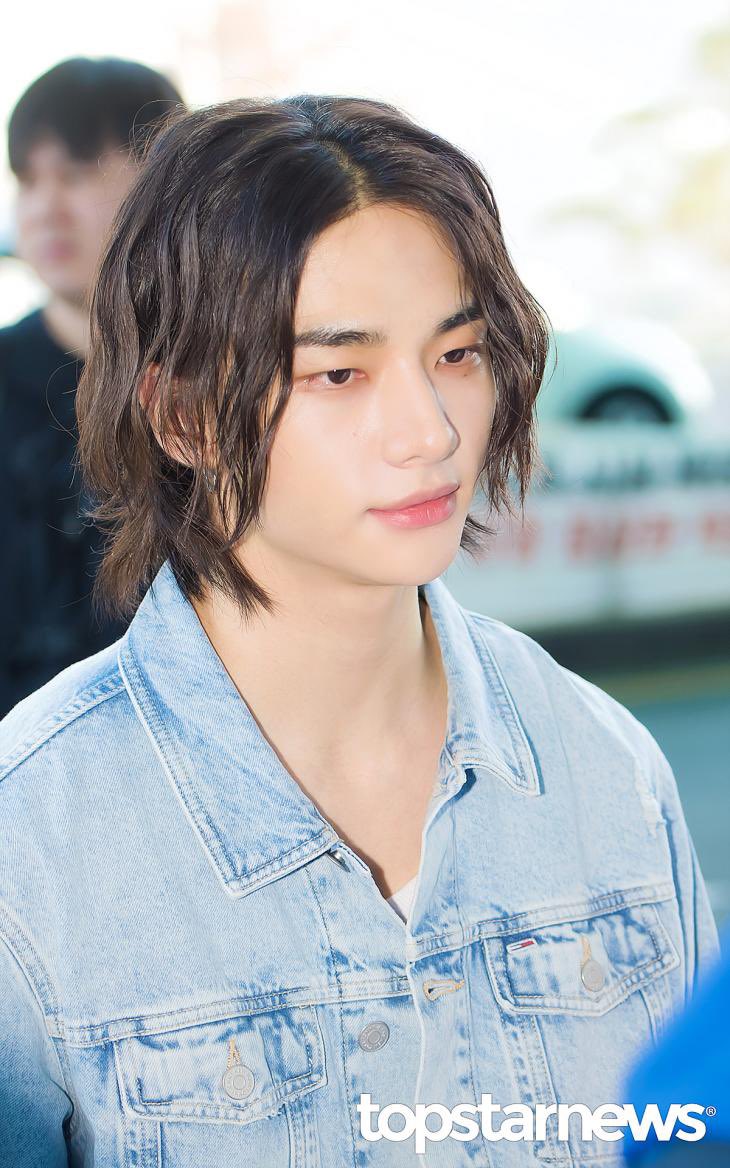 Hyun-Jin Hwang