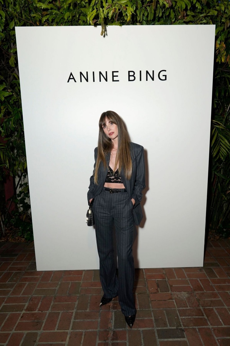 Alison Brie