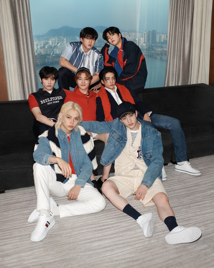 Stray Kids
