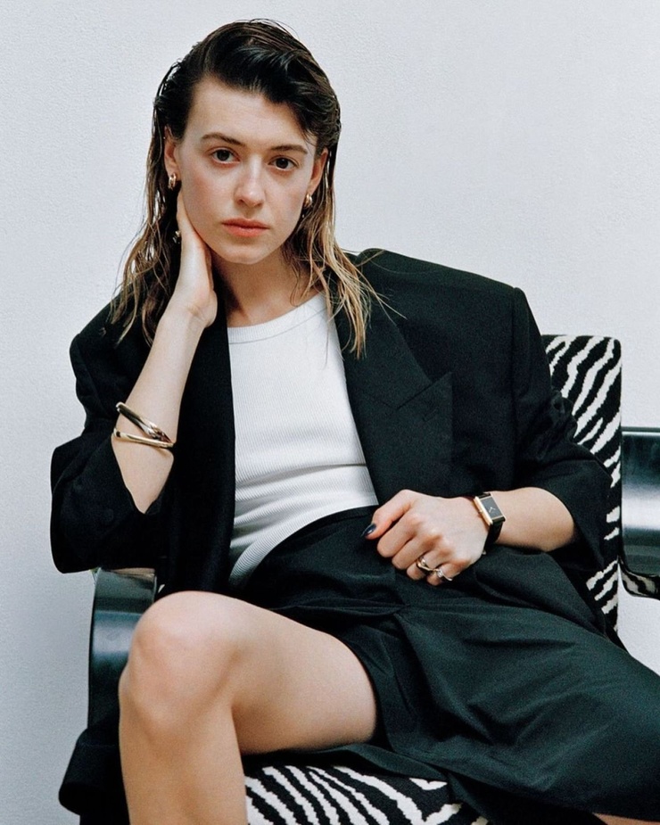 Daisy Edgar-Jones