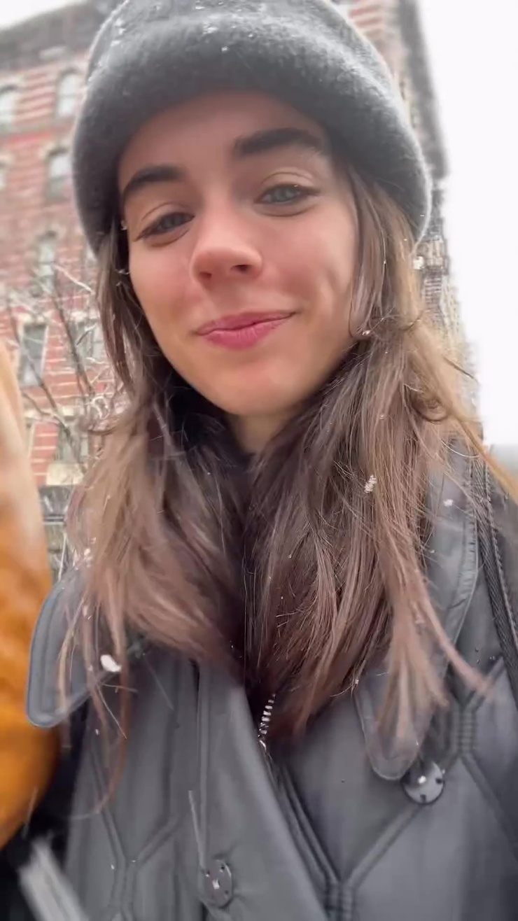 Sarah Desjardins Sarah Desjardins