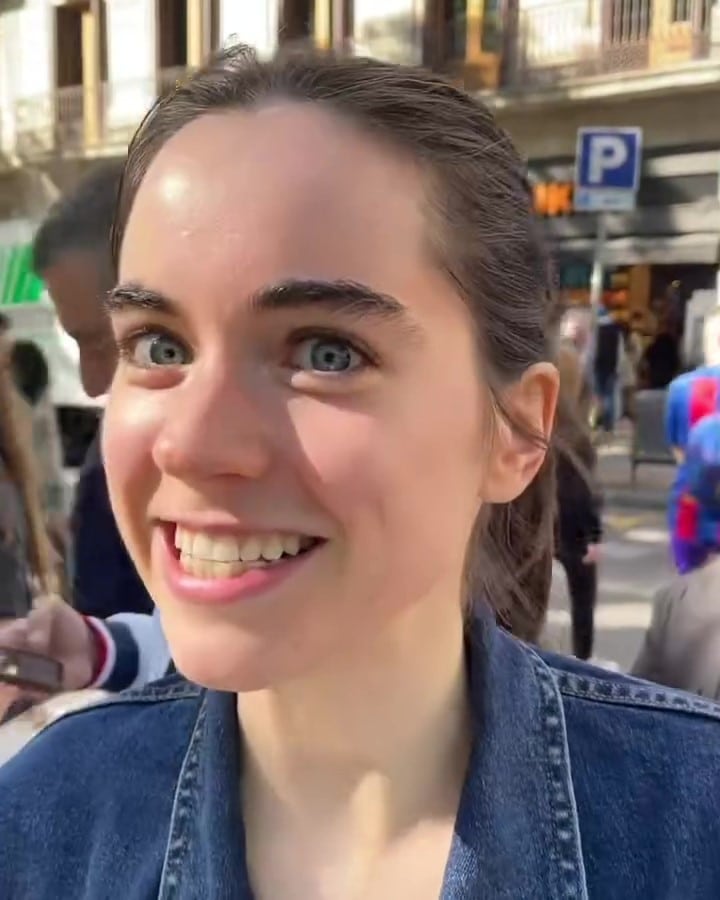 Sarah Desjardins Sarah Desjardins