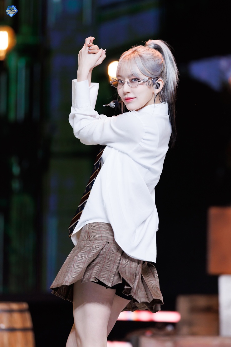 Sakura Miyawaki