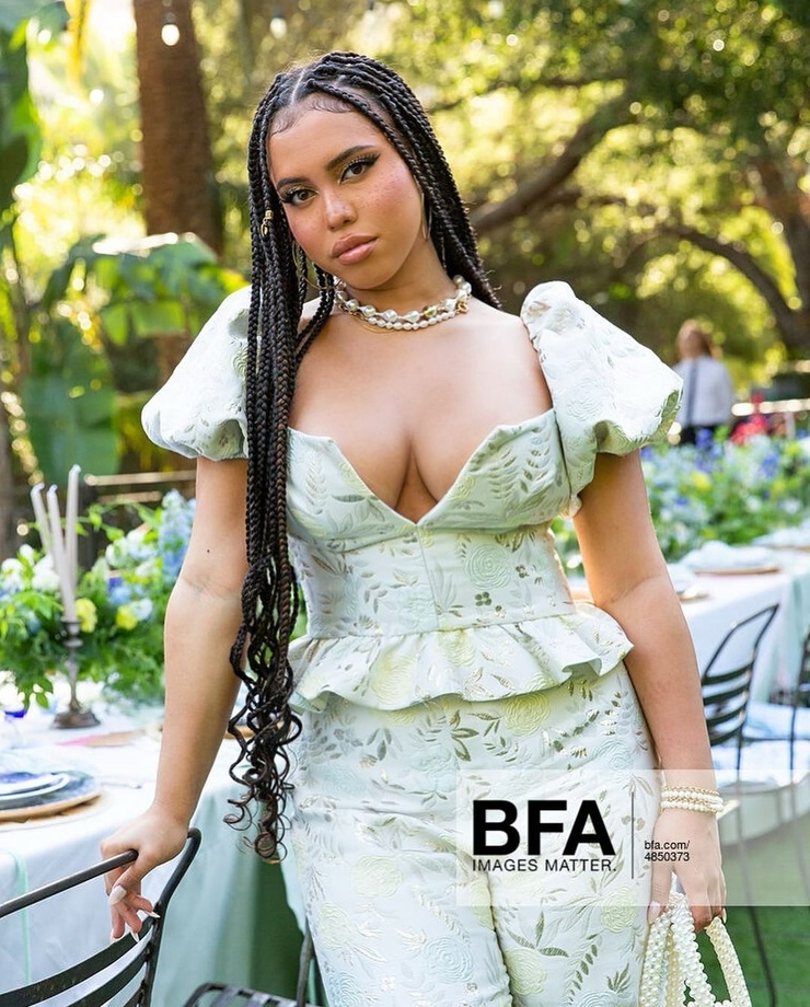 Asia Monet Ray