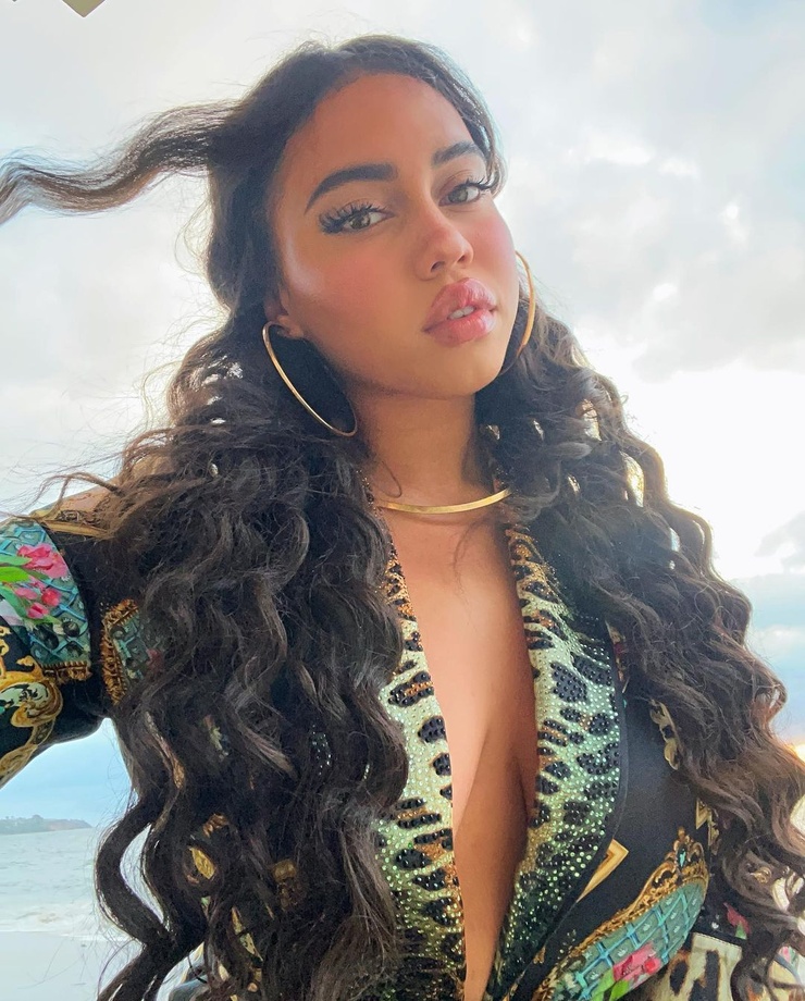 Asia Monet Ray