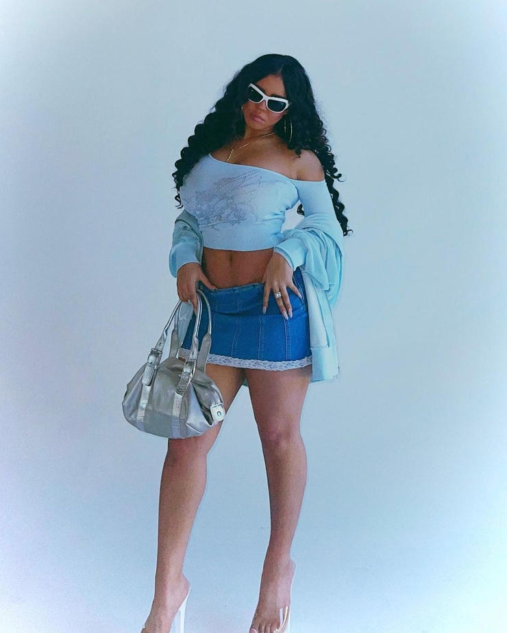 Asia Monet Ray