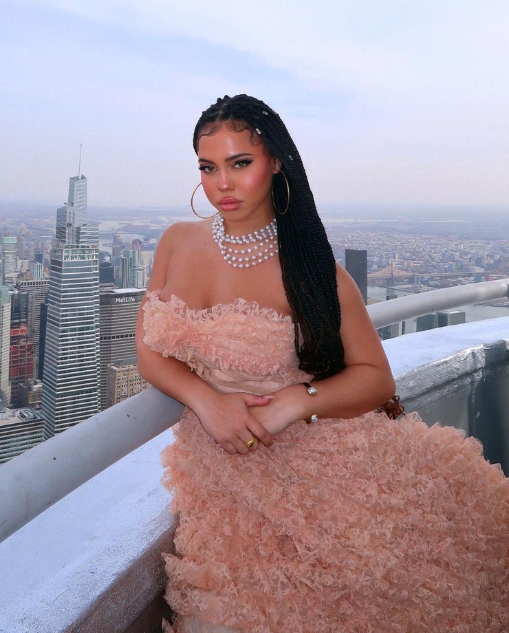 Asia Monet Ray