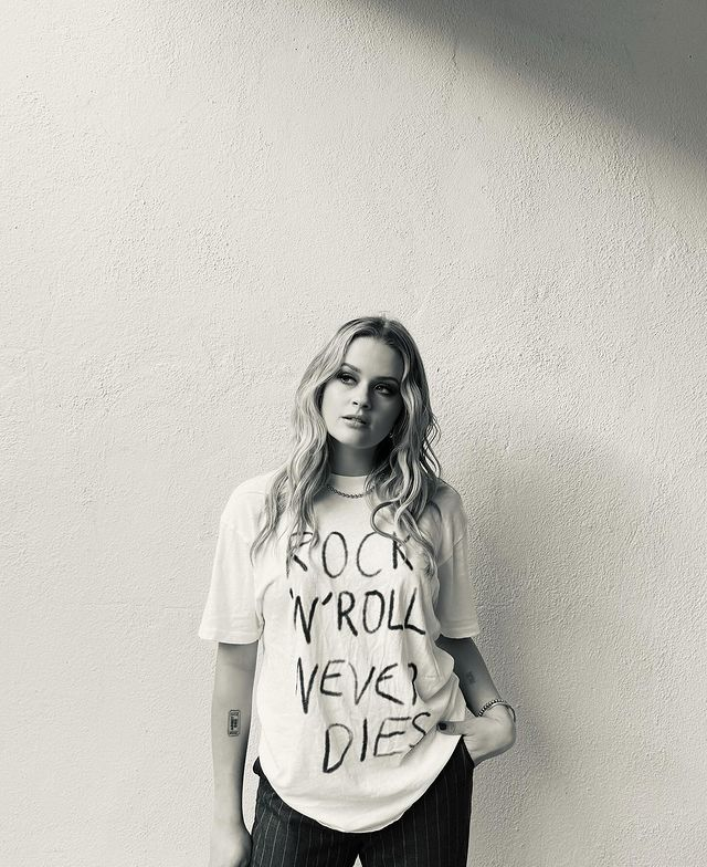 Ava Phillippe