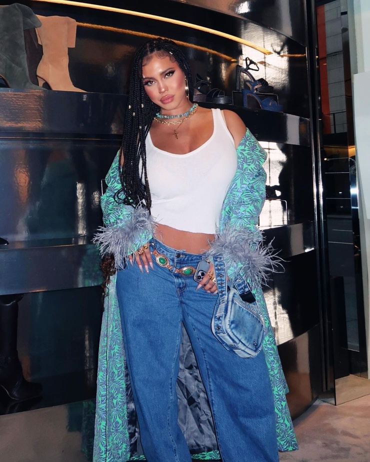 Asia Monet Ray