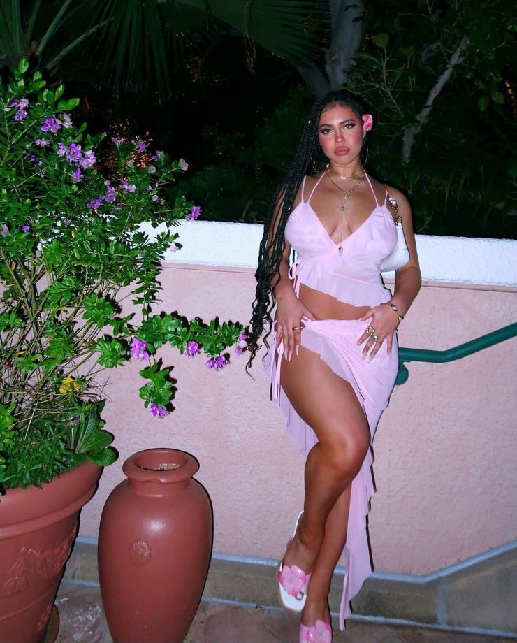Asia Monet Ray
