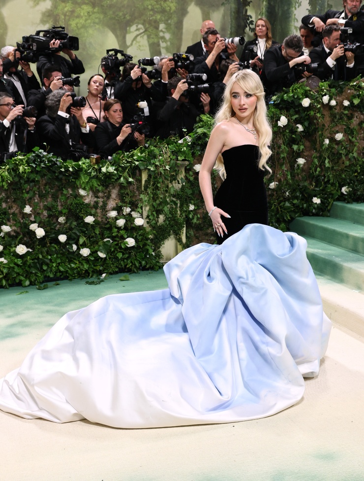 Sabrina Carpenter Sabrina Carpenter