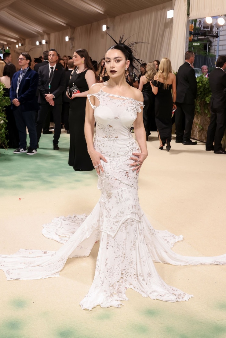 Charli XCX