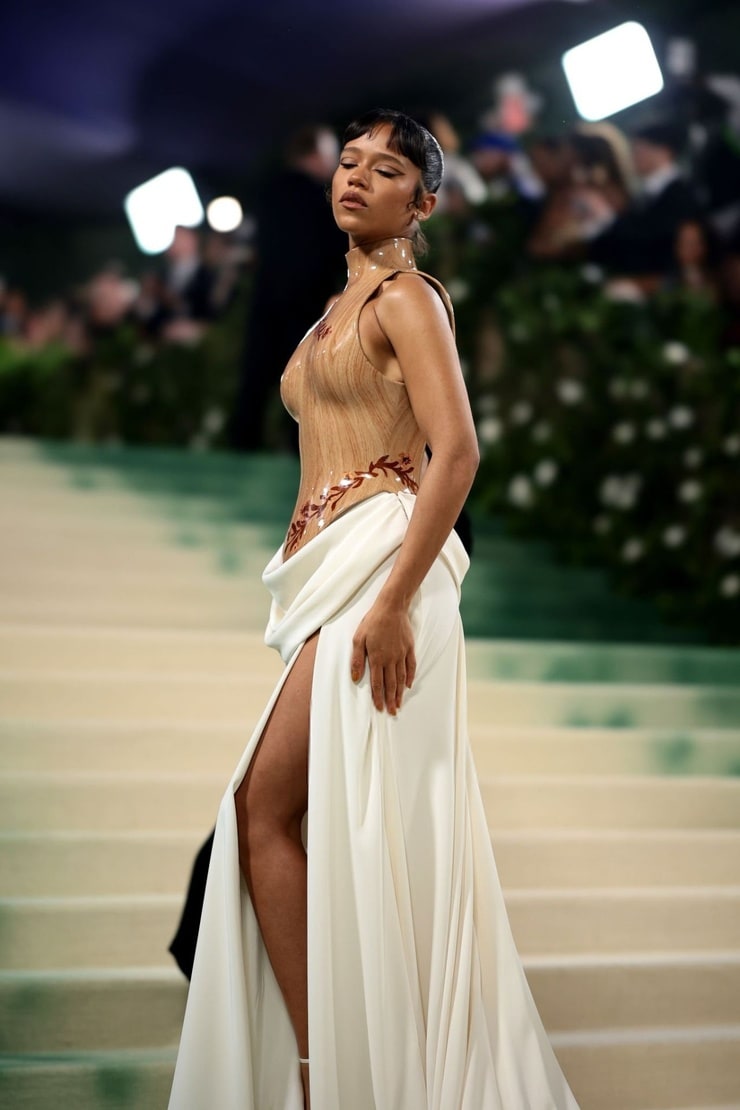 Taylor Russell