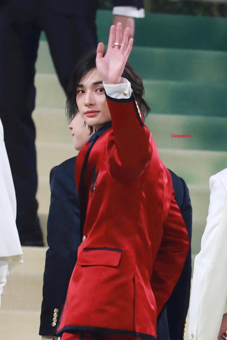 Hyun-Jin Hwang