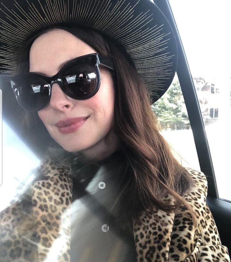 Anne Hathaway