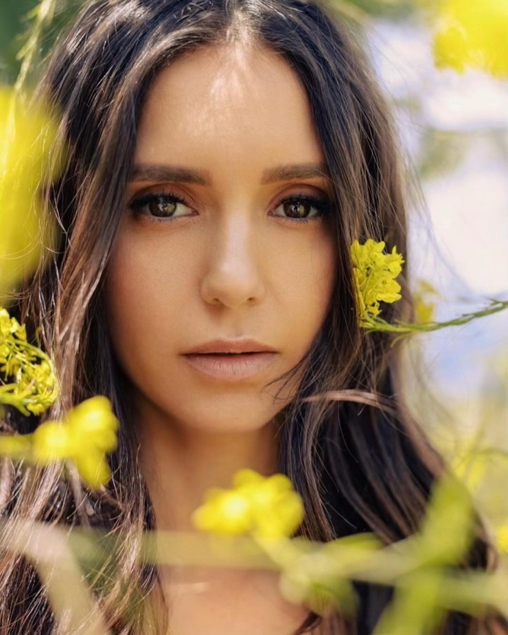 Nina Dobrev Nina Dobrev