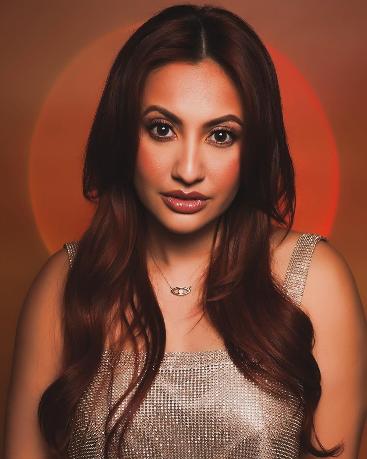 Francia Raisa