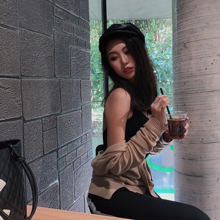 Charlotte Lucille Chia