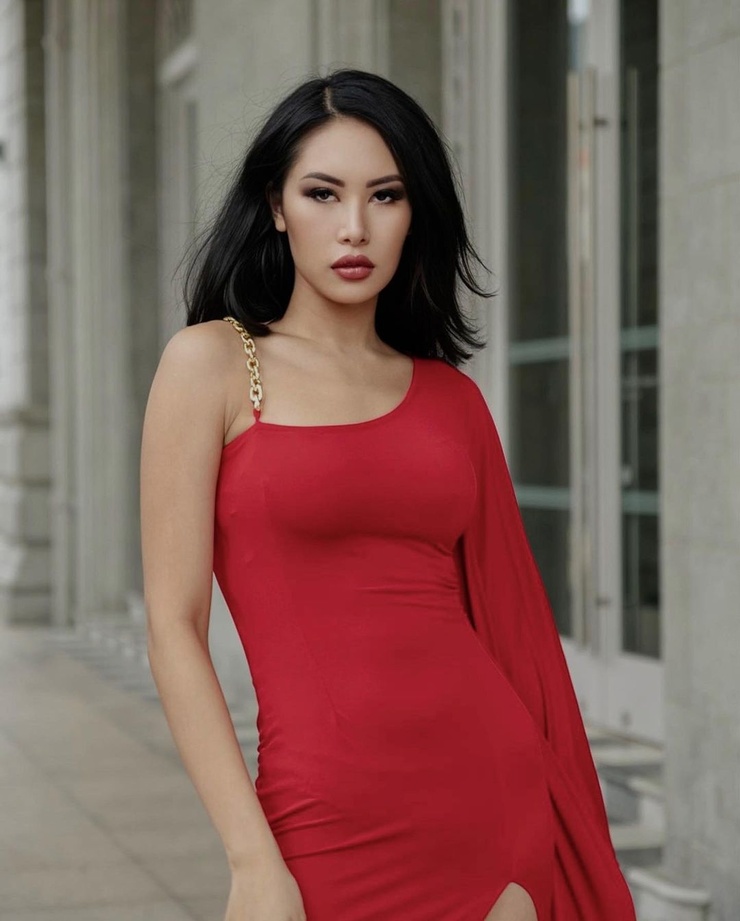 Charlotte Lucille Chia