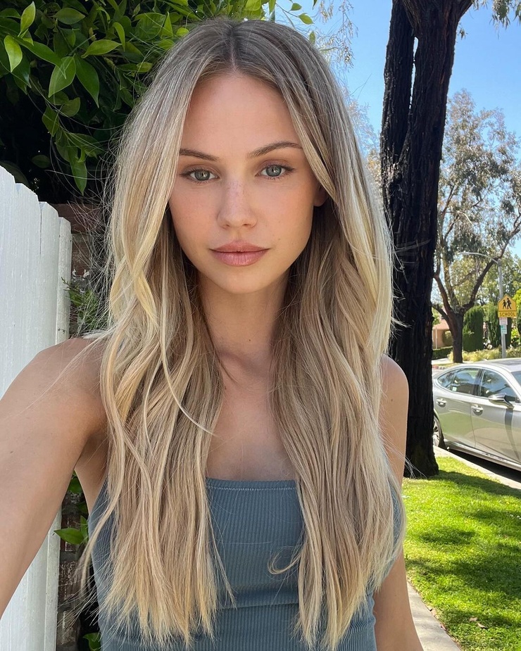 Scarlett Leithold Scarlett Leithold