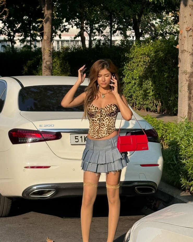 Mie Nguyen Mie Nguyen