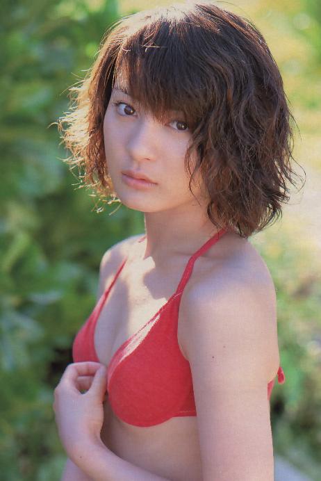 Chiharu Niiyama Chiharu Niiyama