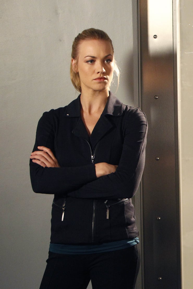 Yvonne Strahovski