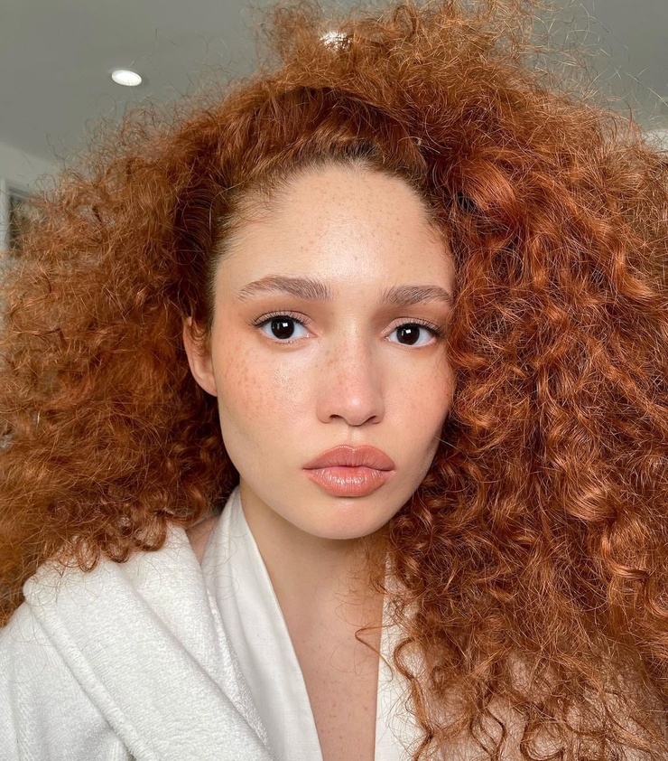 Amara Vayder