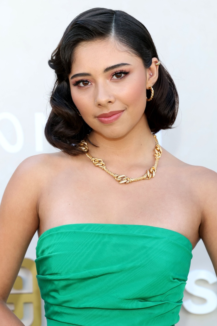 Xochitl Gomez