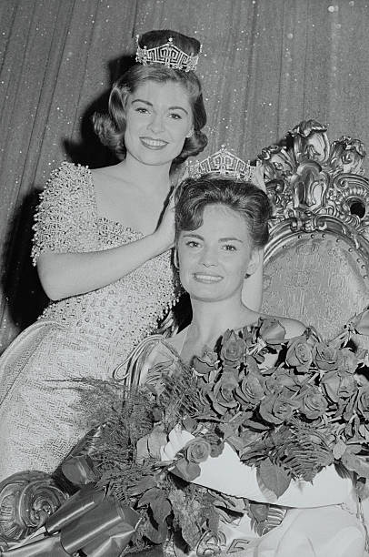 Vonda Kay Van Dyke