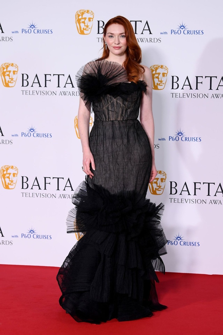 Eleanor Tomlinson Eleanor Tomlinson