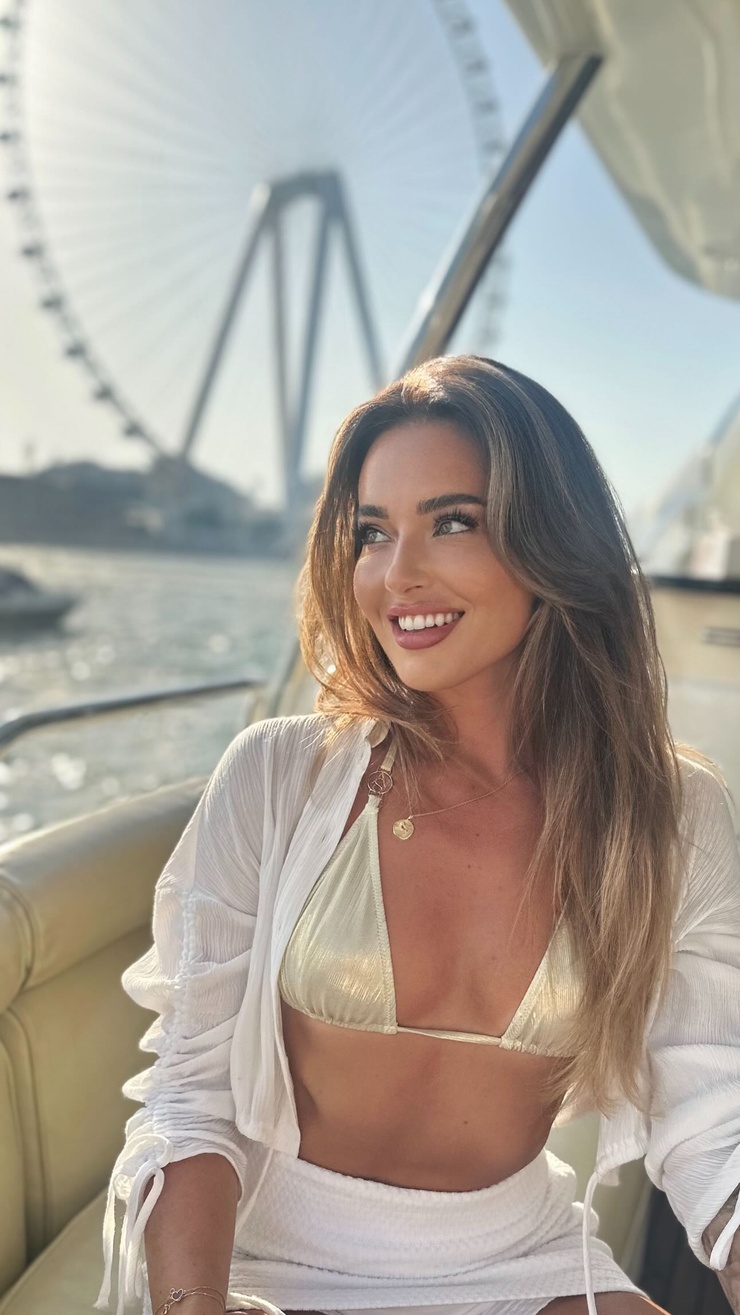 Izabela Ion Izabela Ion