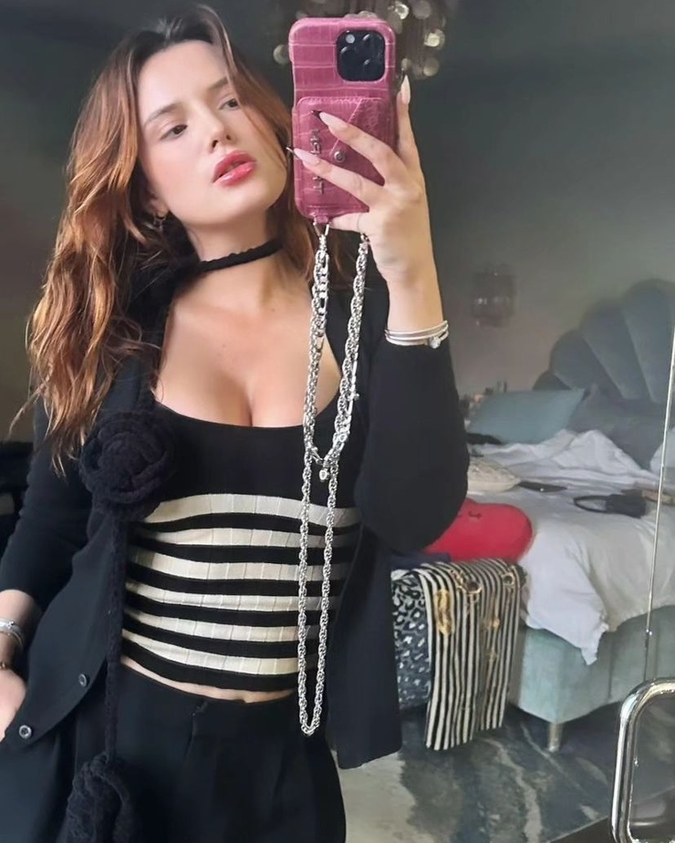 Bella Thorne