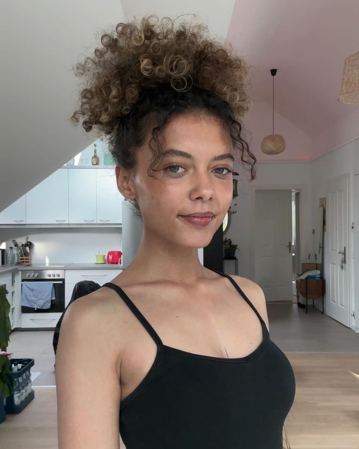 Michéle Winchester