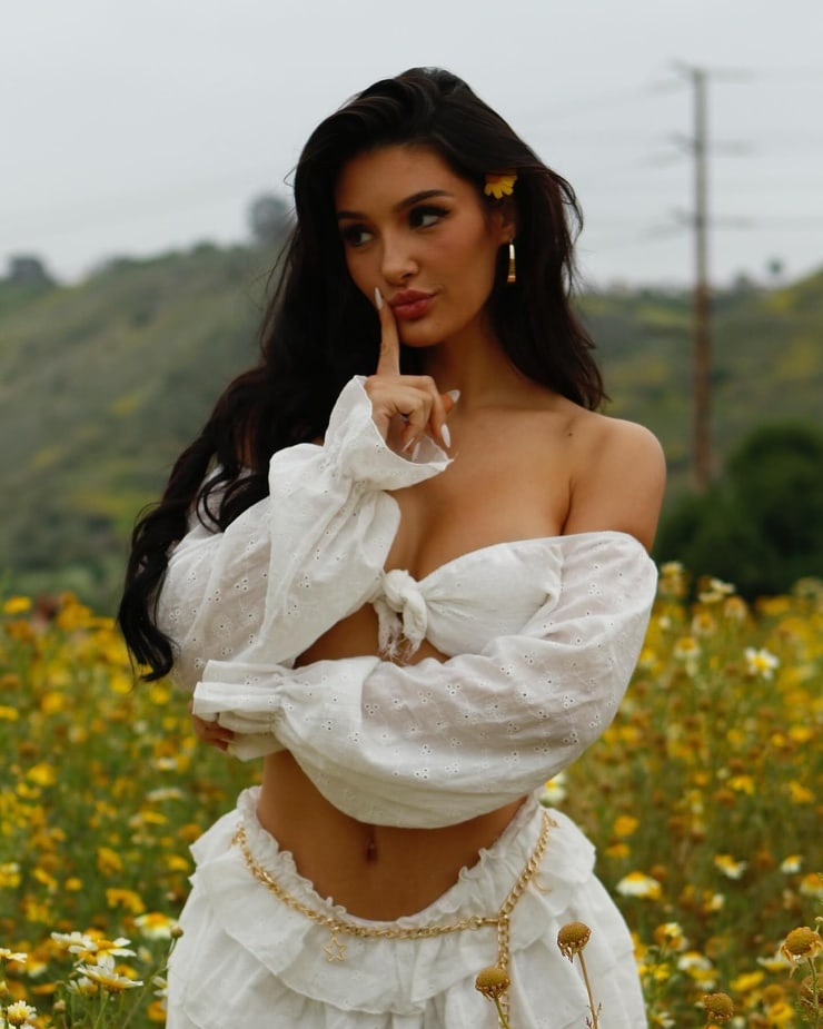 Natalie Gibson Natalie Gibson