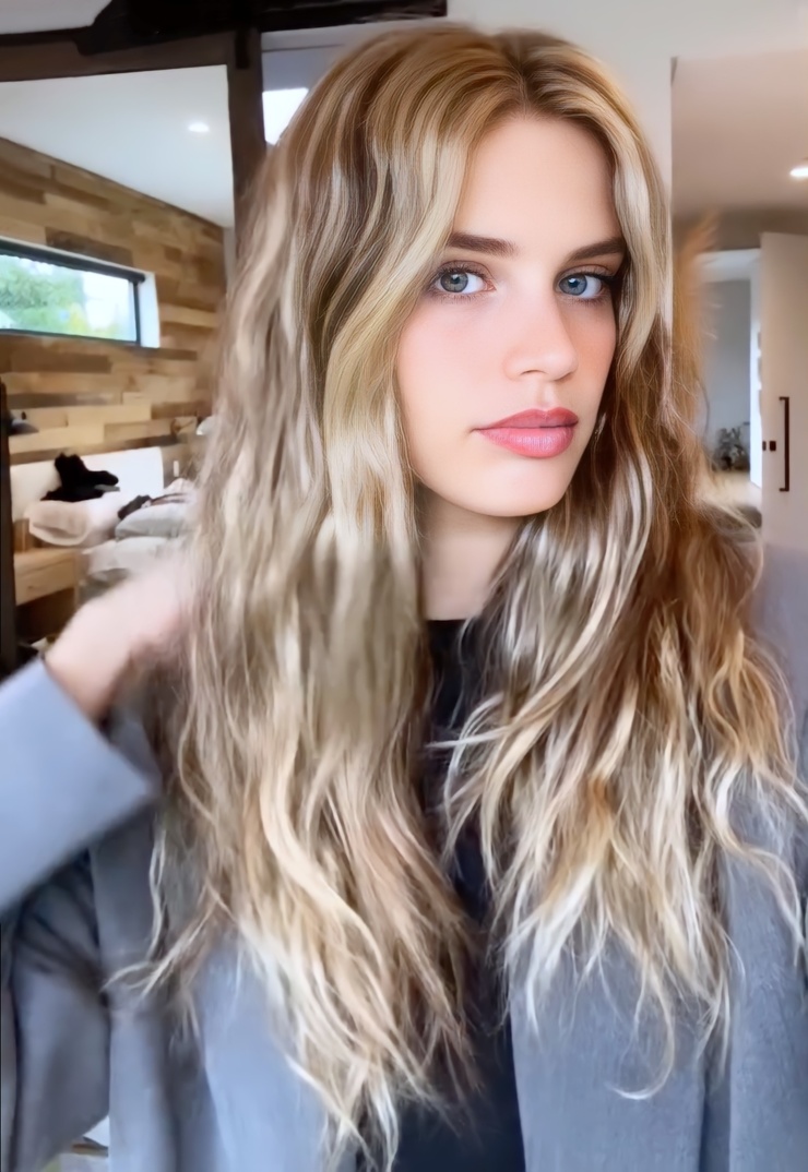 Sara Sampaio Sara Sampaio