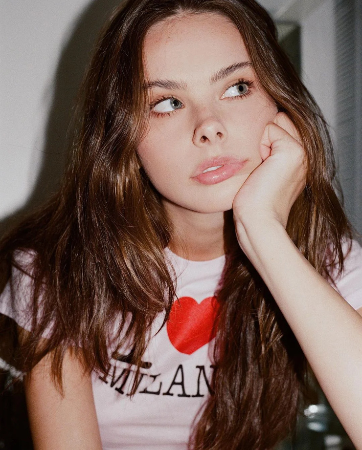 Meika Woollard Meika Woollard