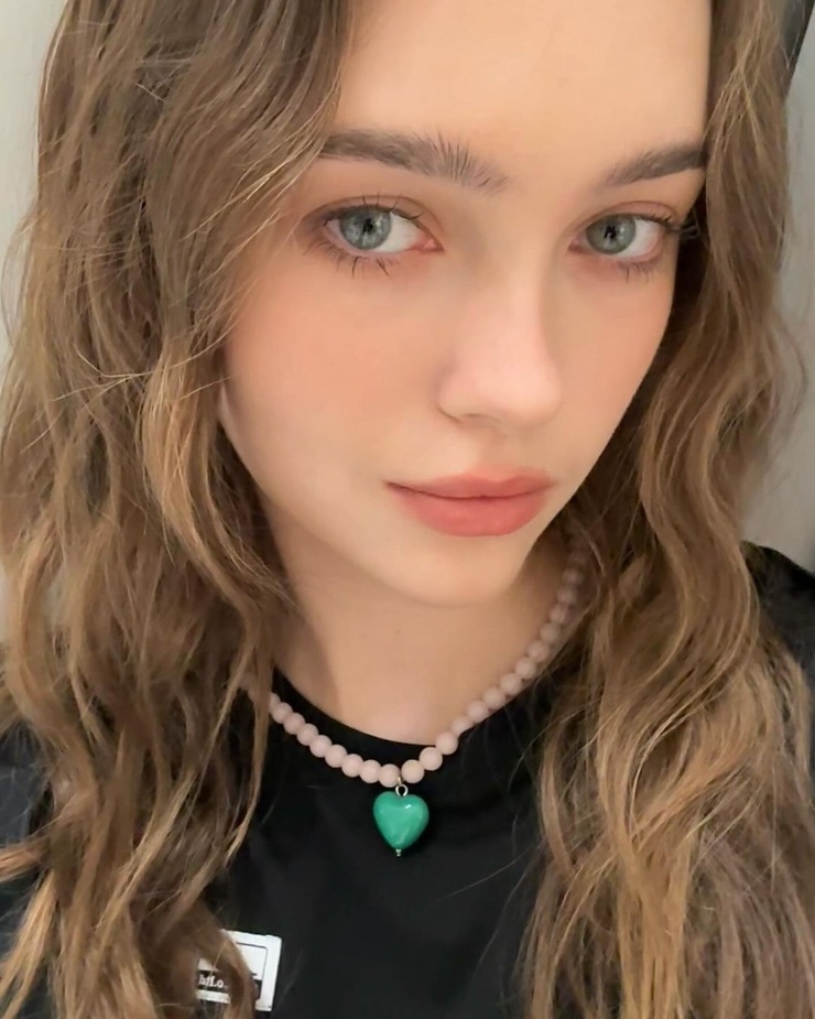 Yana Muzafarova Yana Muzafarova