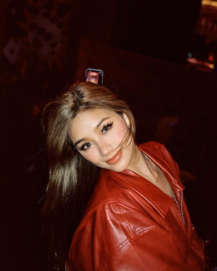 Kathy Zheng