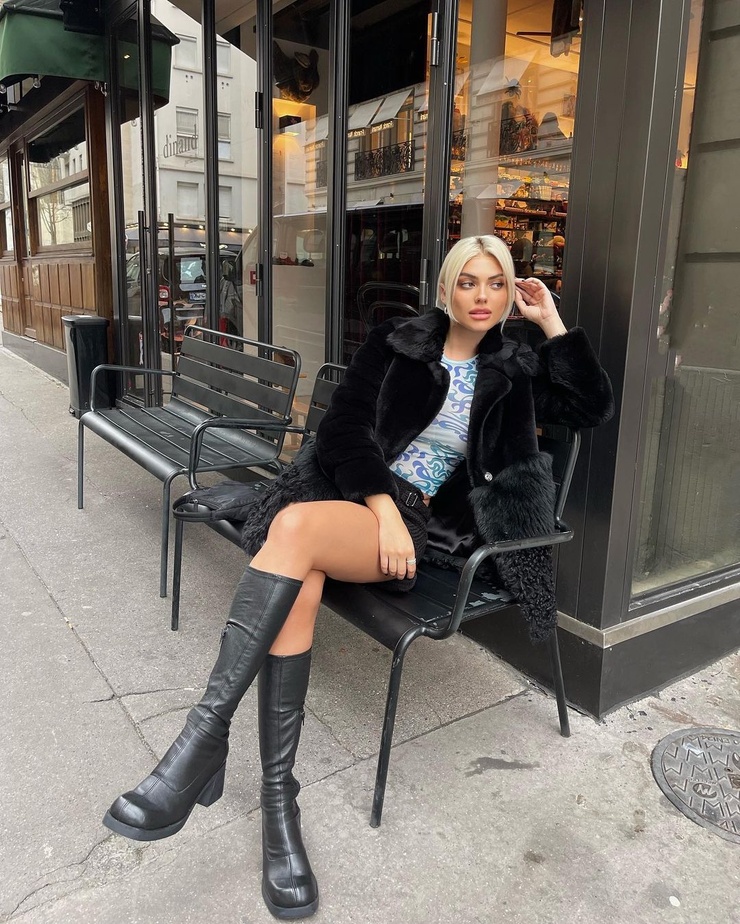 Kelsey Calemine