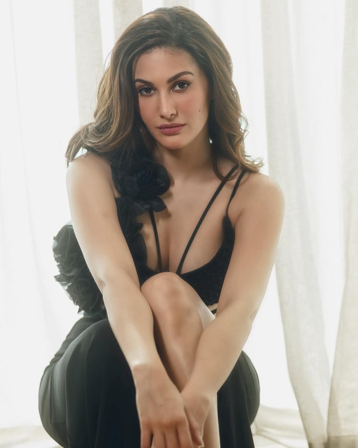 Amyra Dastur