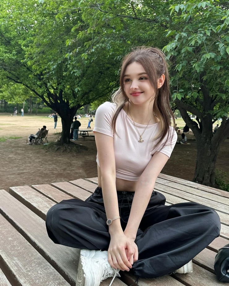 Elina Karimova Elina Karimova