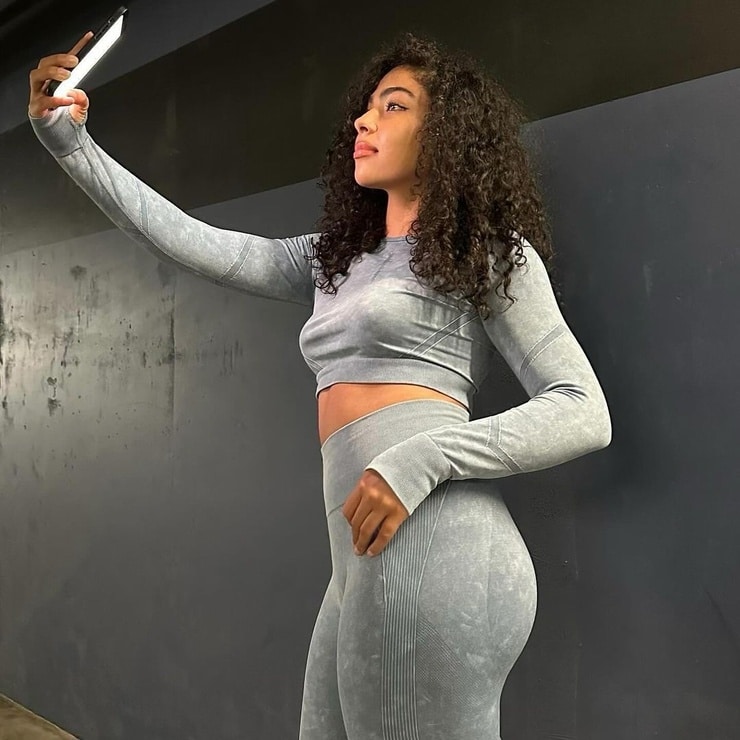 Allegra Acosta