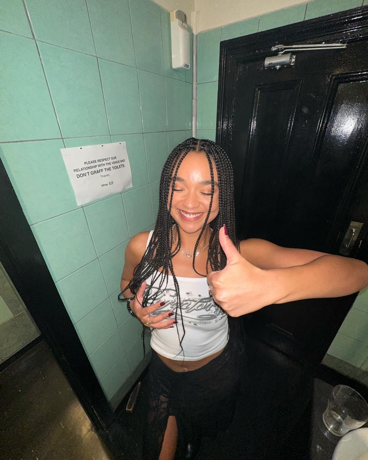 Aisha Dee