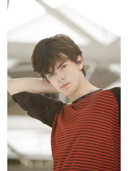 Skandar Keynes