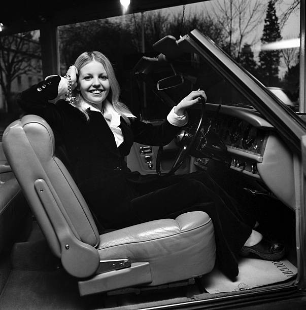 Sally Thomsett