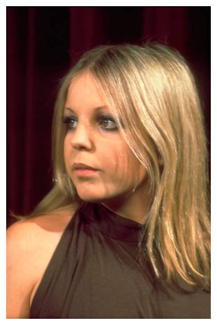 Sally Thomsett