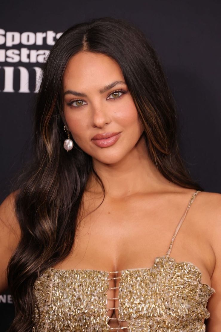 Christen Harper